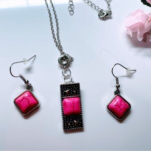 Pink faux turquoise pendant necklace and earrings set